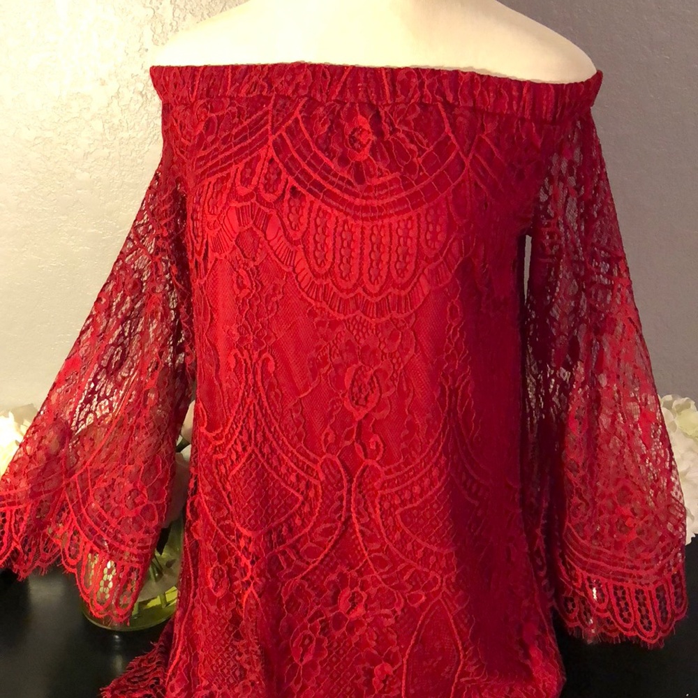 NWT  red lace off shoulder long sleeve dress